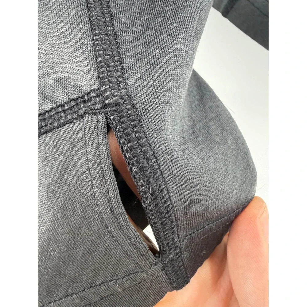 The North Face Men's FlashDry‎ 1/2 Zip Pullover Jacket Charcoal Grey Small S/P